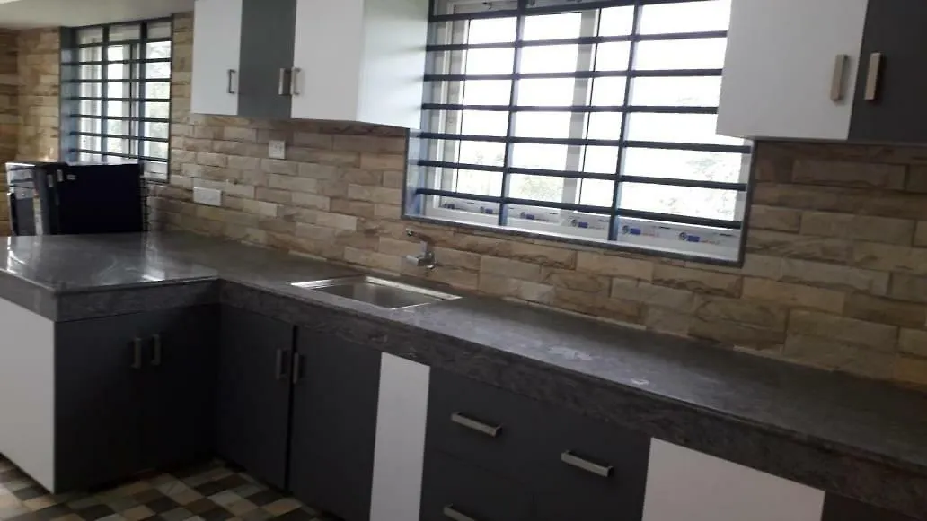 Golden Villa Kochi Ξενοδοχείο με διαμερίσματα
